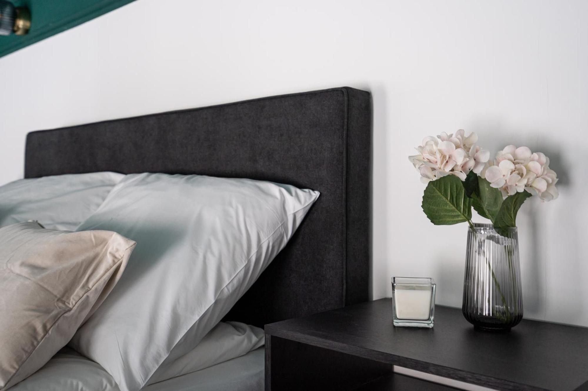 E41 - Trendy Boutique Apartments - Prime Spot By Bqa Budapest Habitación foto