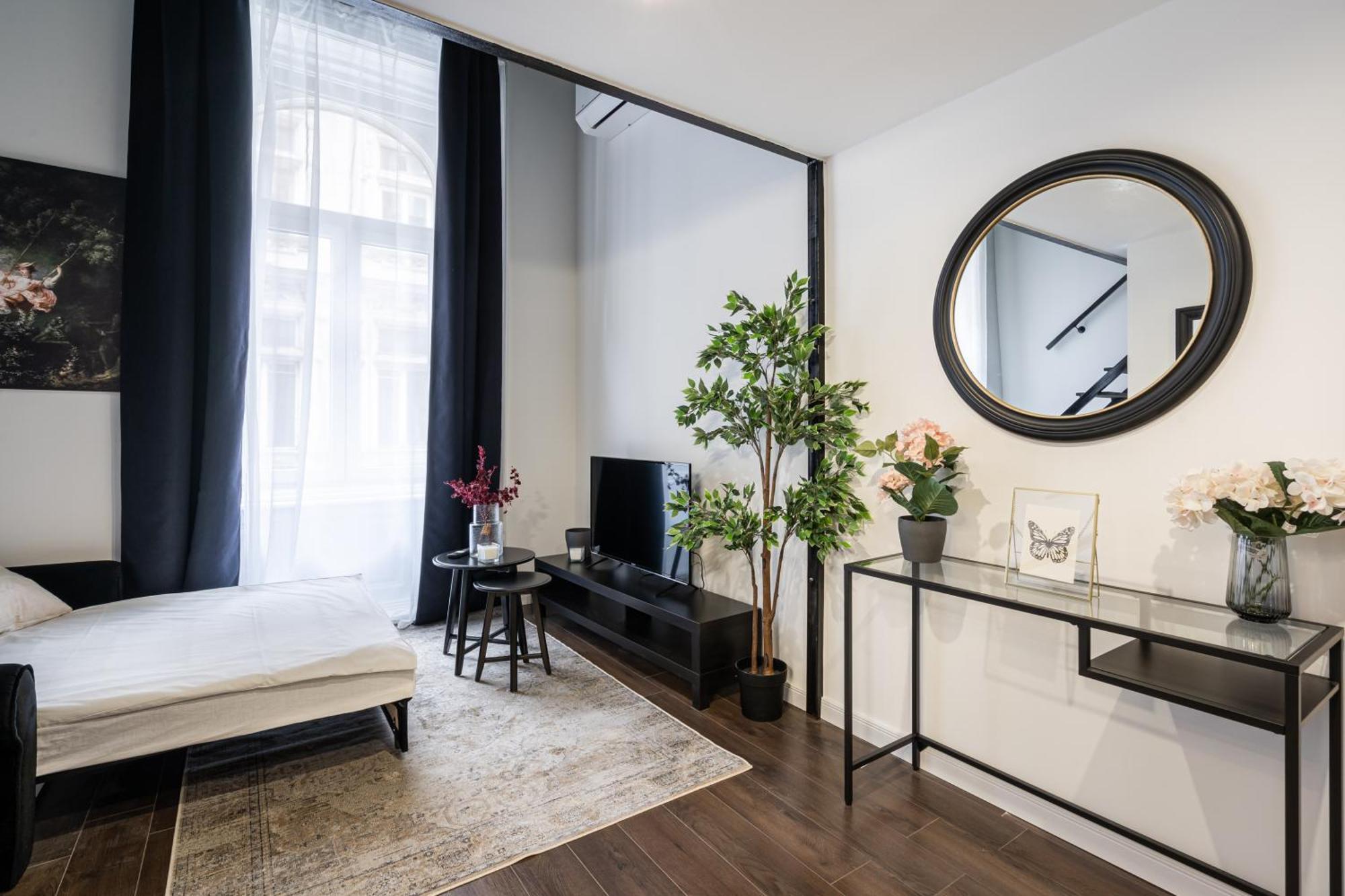 E41 - Trendy Boutique Apartments - Prime Spot By Bqa Budapest Habitación foto